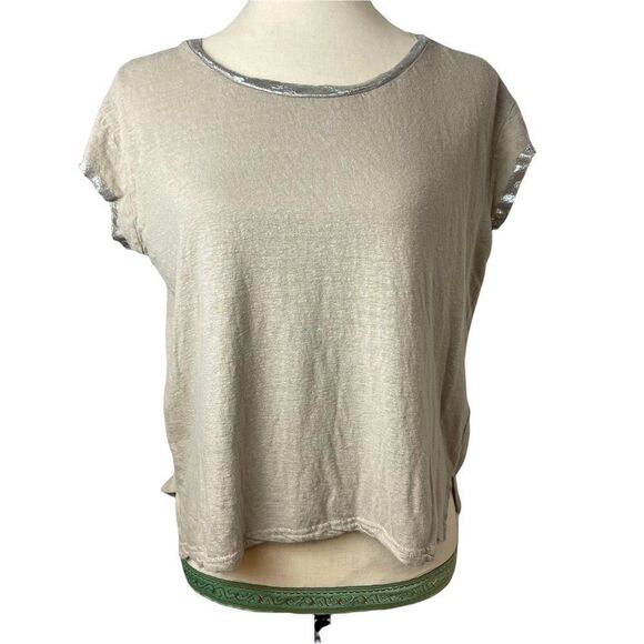 WEGO Beige Short Sleeve T-Shirt Silver Trim Soft Casual Top Size XL Lightweight - Picture 1 of 11